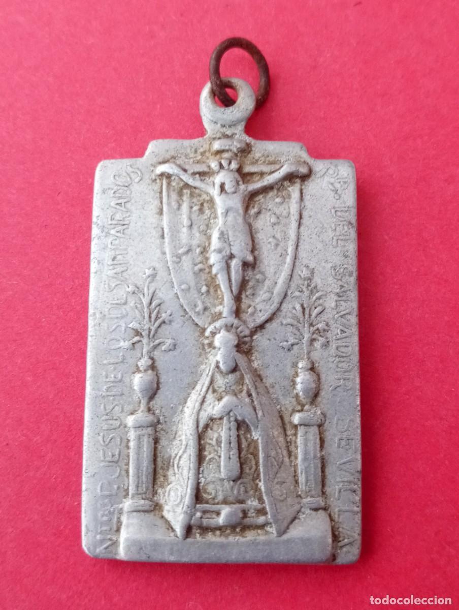 Antig&uuml;edades: Medalla Antigua Jes&uacute;s de los Desamparados. Parroquia del Salvador. Sevilla.