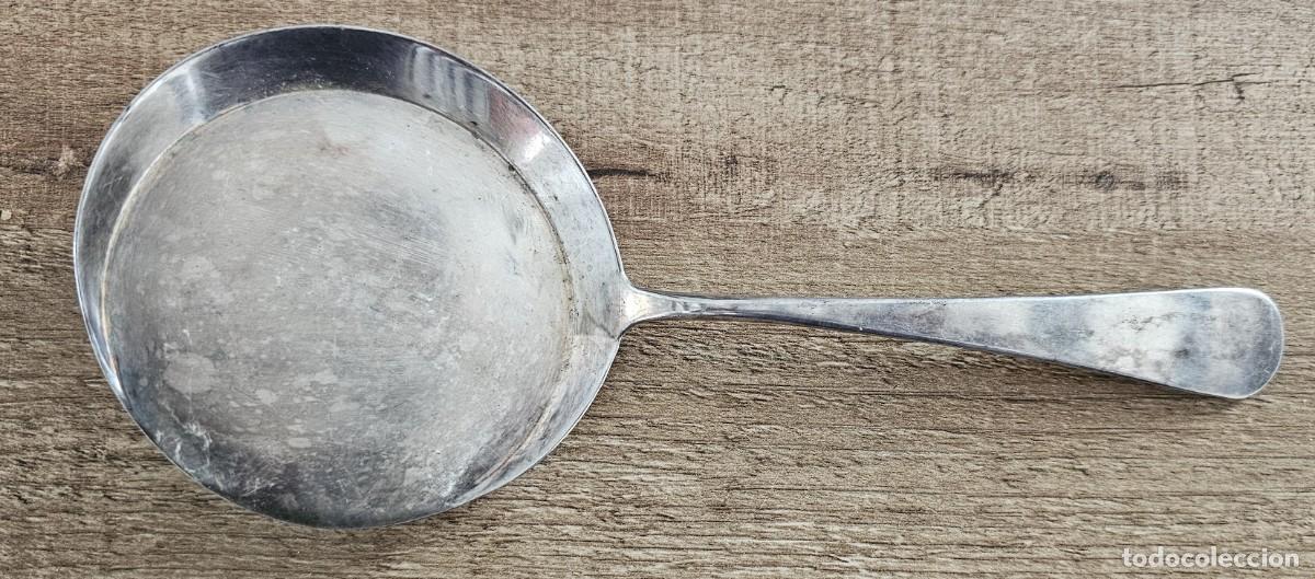Antig&uuml;edades: PALA para servir Huevos Fritos o spiegeleischep - Joyer&iacute;a MENESES