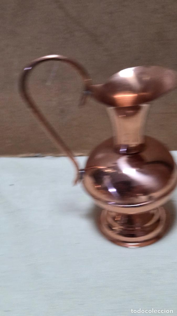 Antig&uuml;edades: jarra de cobre coleccionable - Foto 3