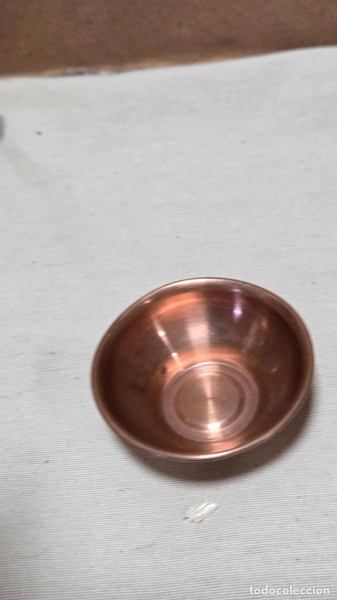 Antig&uuml;edades: mini cacharo de cobre rustico