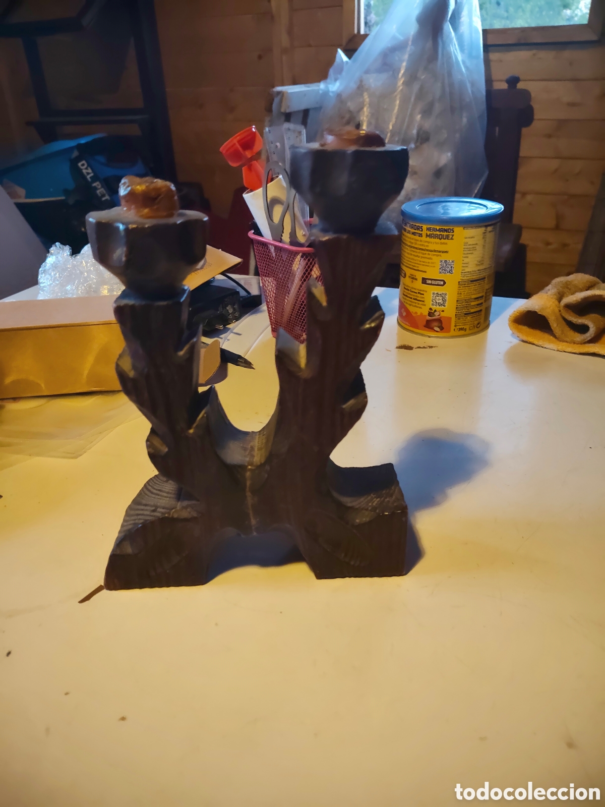 Antig&uuml;edades: Candelabro antiguo de madera - Foto 1