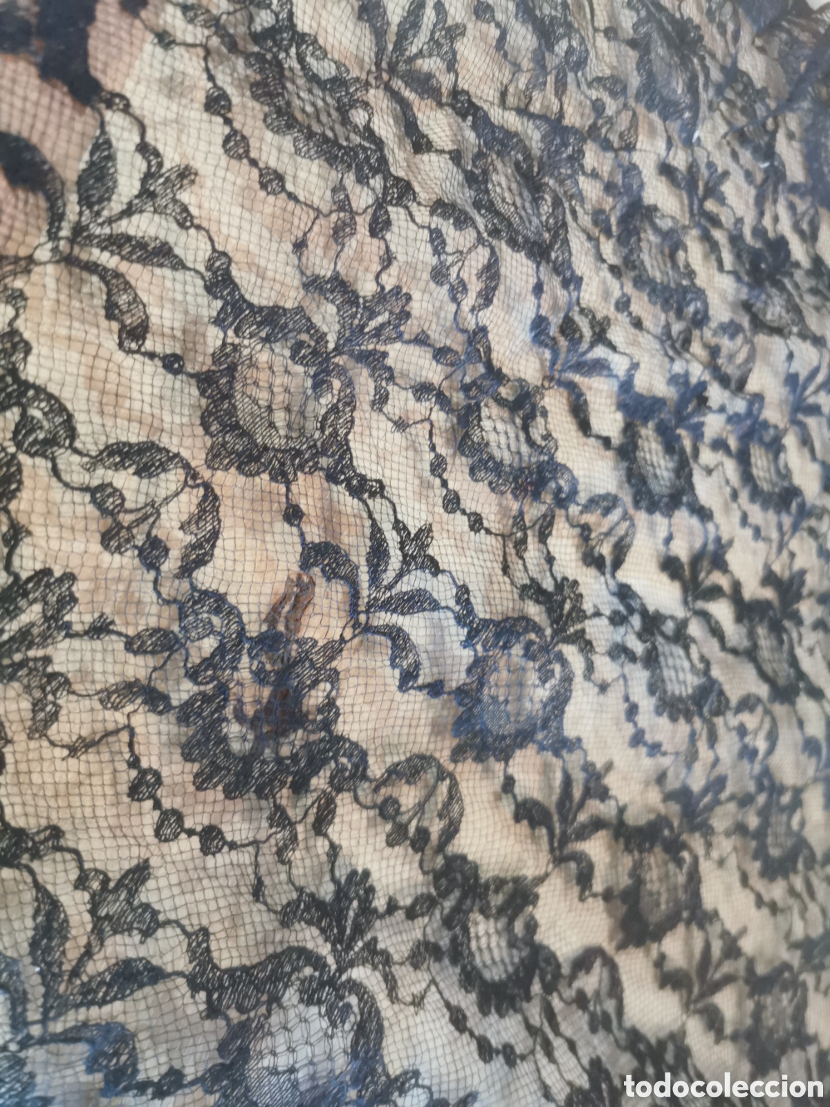 Antig&uuml;edades: Mantilla espa&ntilde;ola 180 cm 65cm buen estado