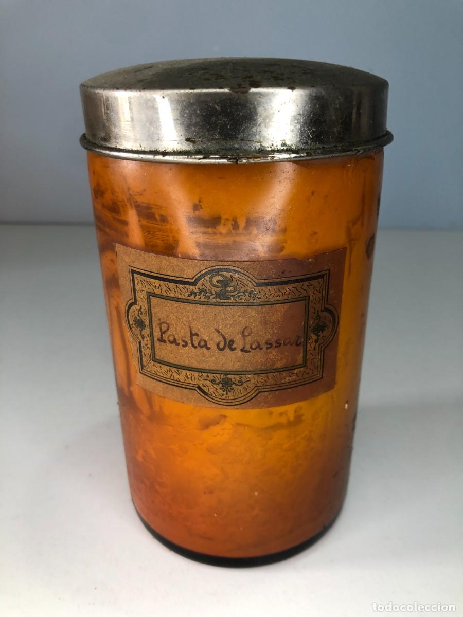 Antig&uuml;edades: Antiguo tarro de farmacia cristal &aacute;mbar Pasta de Lassar etiqueta original