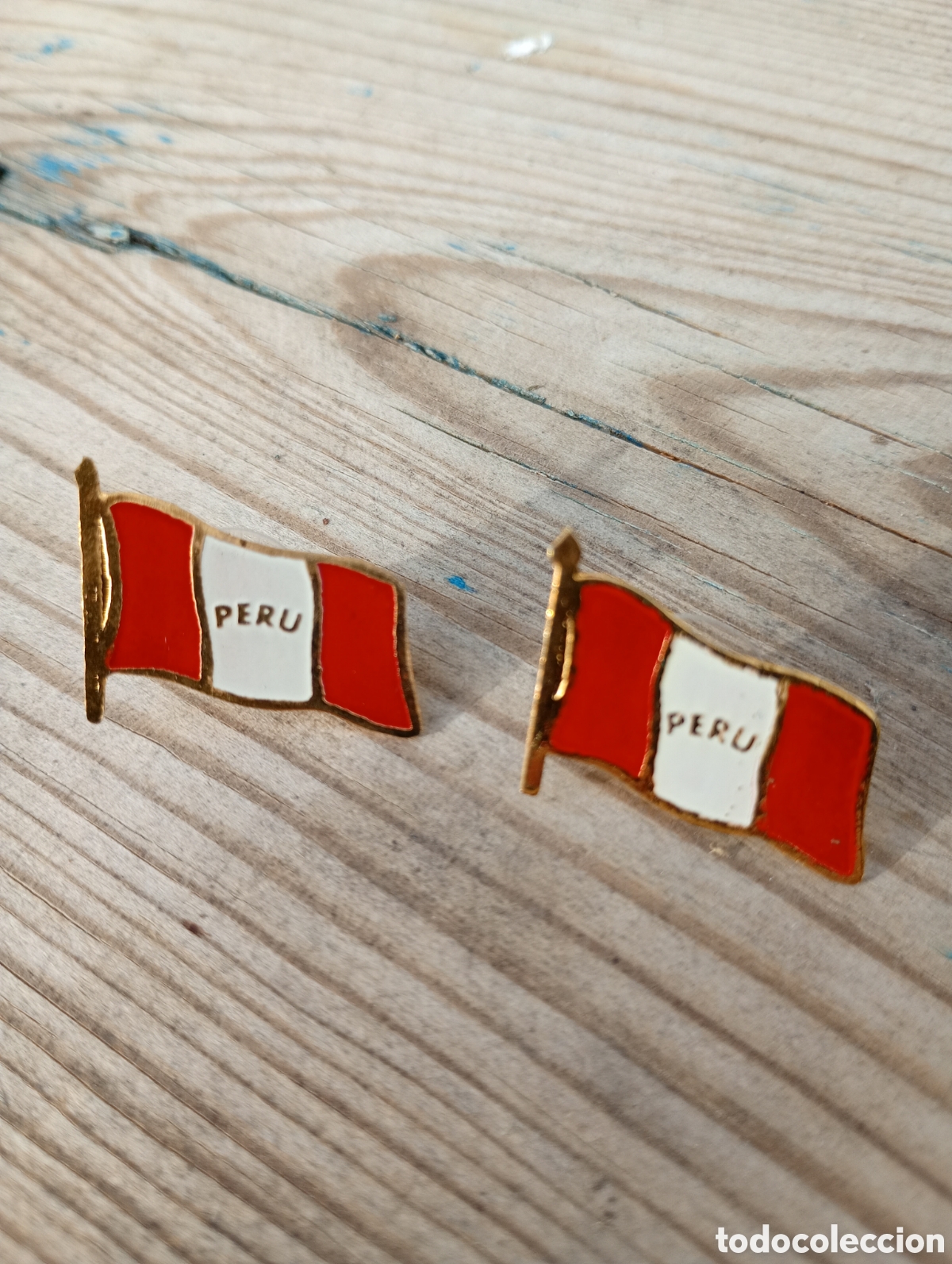 Antig&uuml;edades: Lote 2 pin finart bandera peru