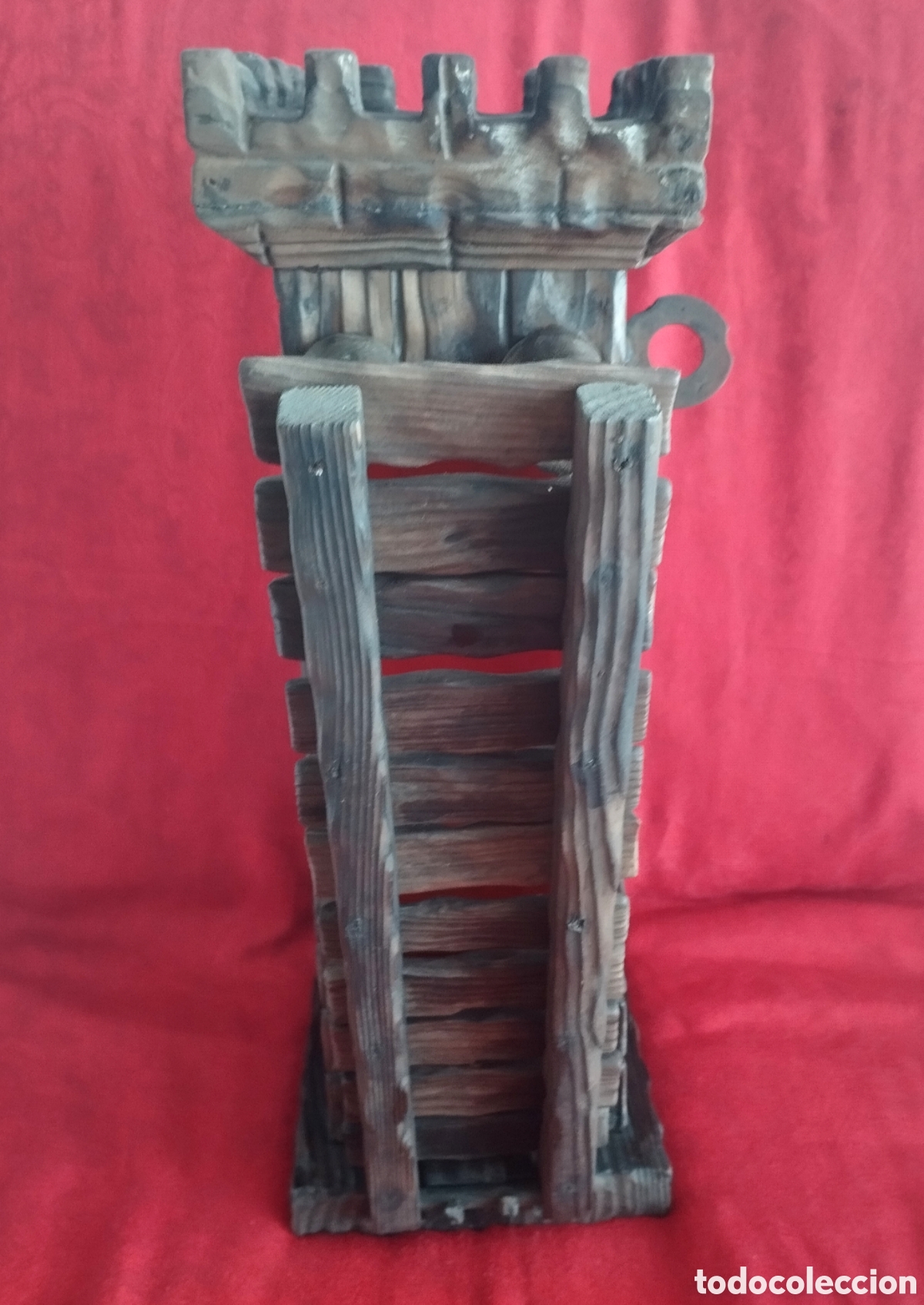 Antig&uuml;edades: Puente levadizo de madera tallada. - Foto 5