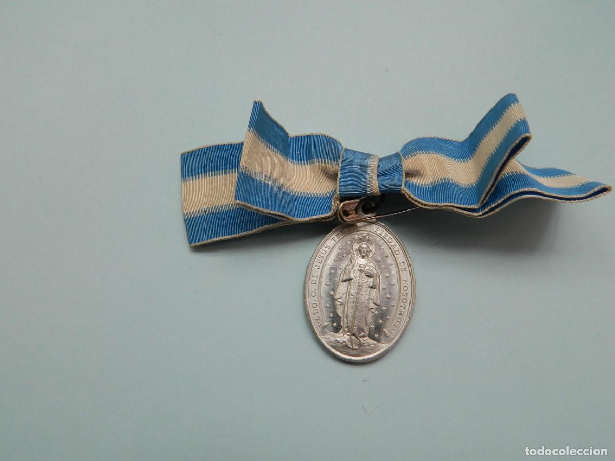 Antig&uuml;edades: ANTIGUA MEDALLA DEL SAGRADO CORAZON Y MARIA AUXILIADORA