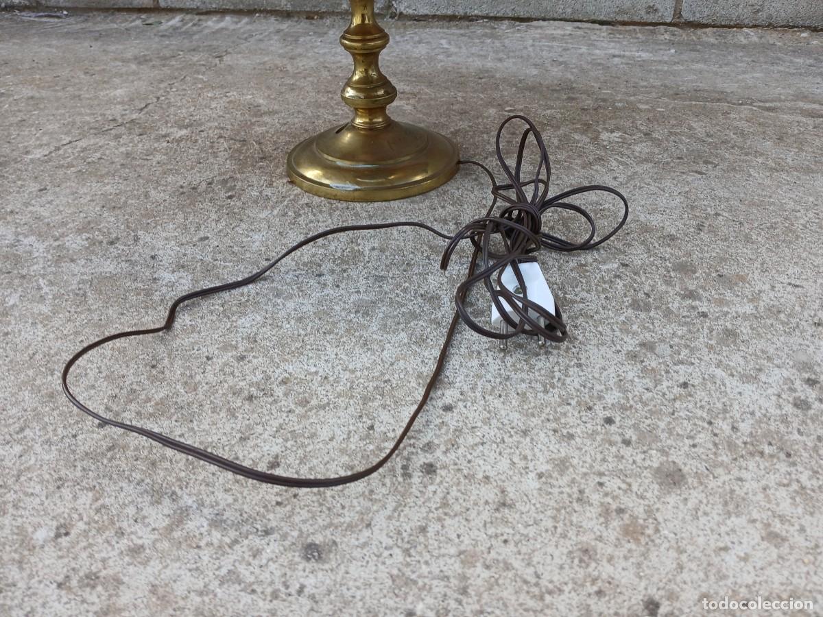 Antig&uuml;edades: L&aacute;mpara sobremesa de despacho. - Foto 4