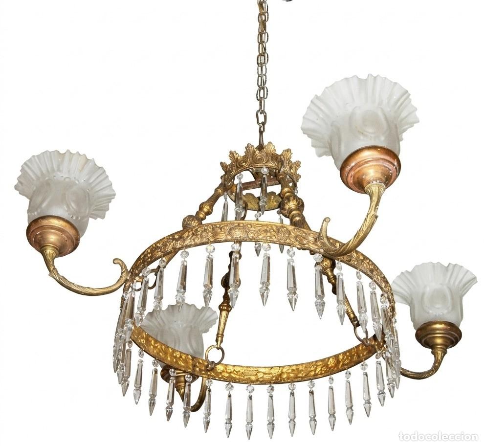 Antig&uuml;edades: L&aacute;mpara antigua de 4 brazos en bronce dorado y cristal &middot; (ca. 1900&ndash;1920)