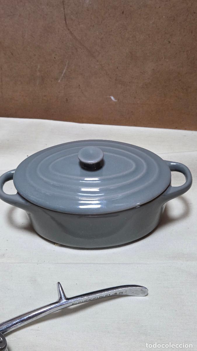 Antig&uuml;edades: peque&ntilde;a sopera de ceramica - Foto 2