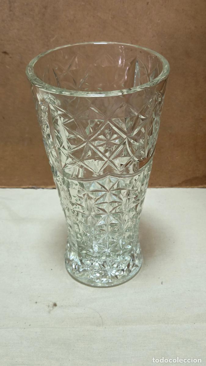 Antig&uuml;edades: jarron de cristal vintage
