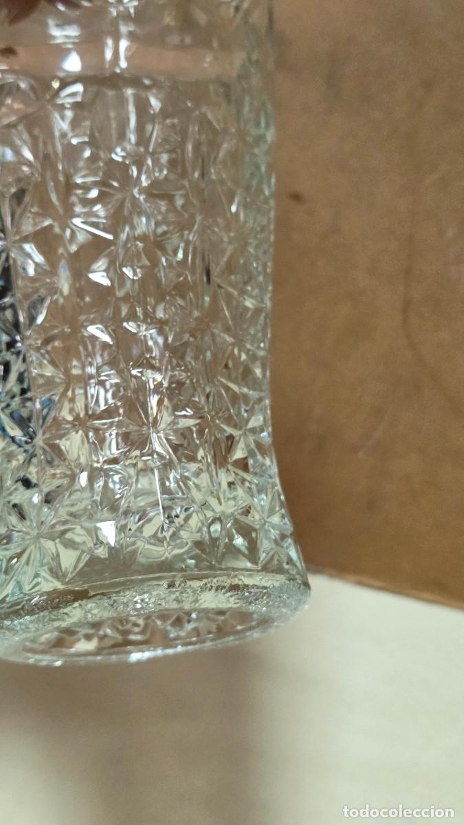 Antig&uuml;edades: jarron de cristal vintage - Foto 8