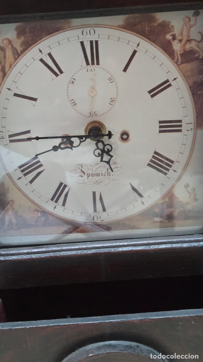 Antig&uuml;edades: reloj de madera de mesa - Foto 2