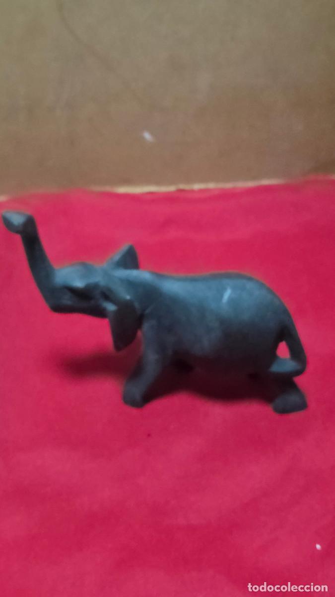 Antig&uuml;edades: elefante de madera africana - Foto 1
