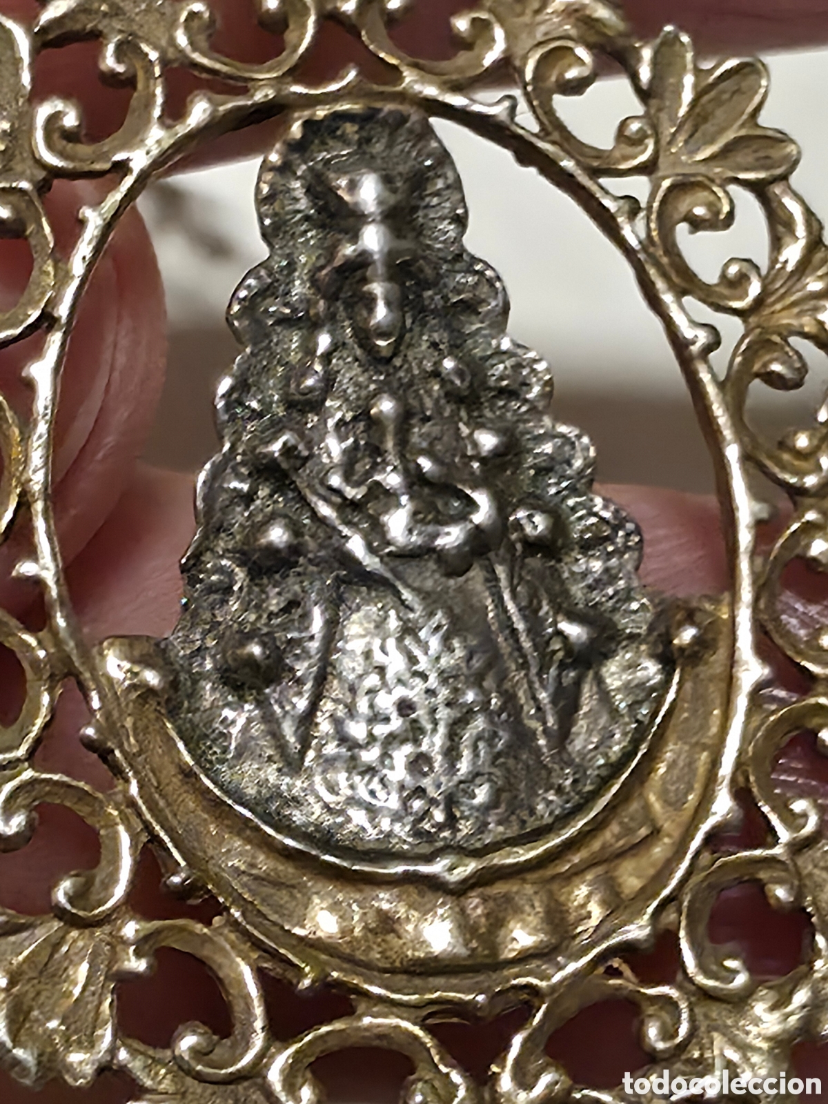 Antig&uuml;edades: ​Conjunto Medalla Virgen en Plata de Ley con Cadena - Marco calado de filigrana - 11,57 gr - Punzona