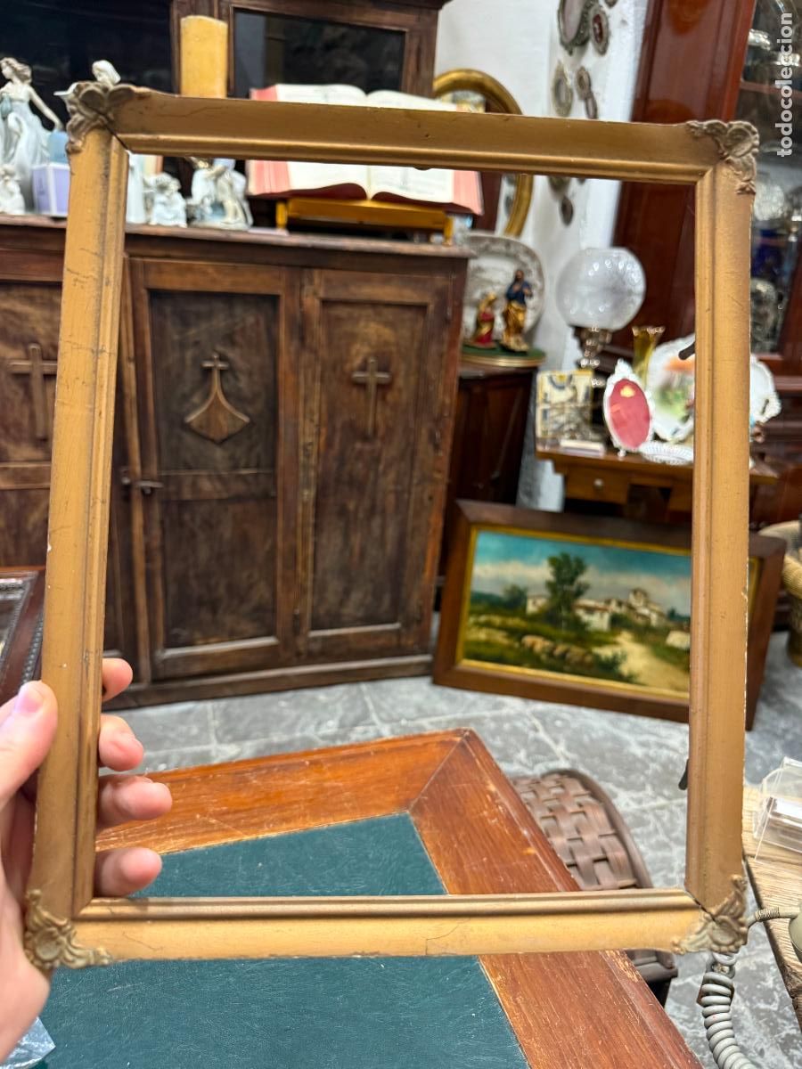 Antig&uuml;edades: ANTIGUO MARCO DE MADERA Y DORADO - MEDIDA TOTAL 33X27 CM E INTERIOR 30X24 CM