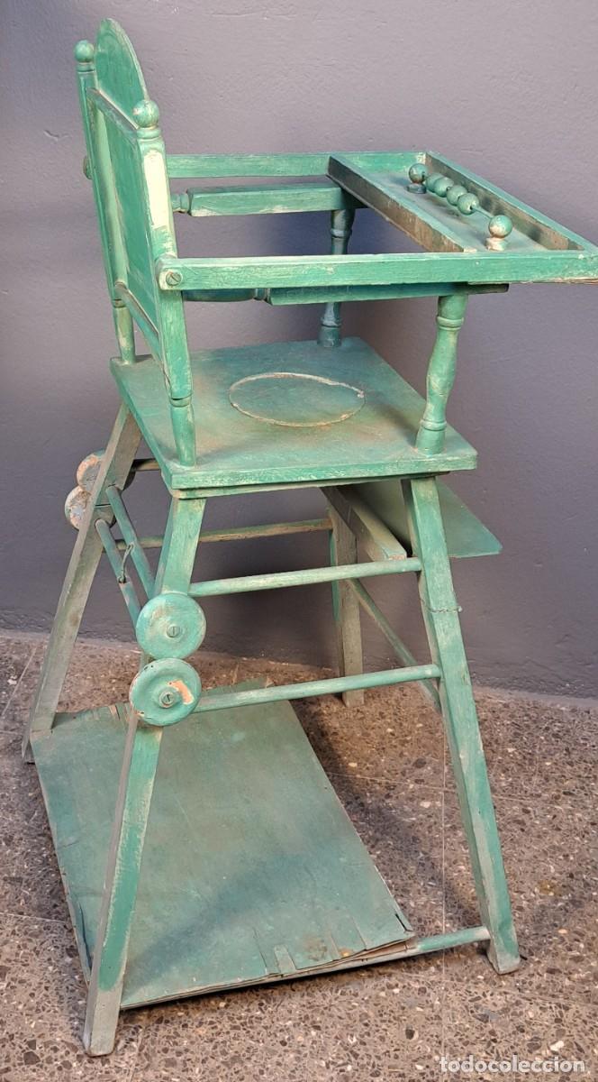 Antig&uuml;edades: Trona infantil transformable en pupitre de madera antigua - Foto 5