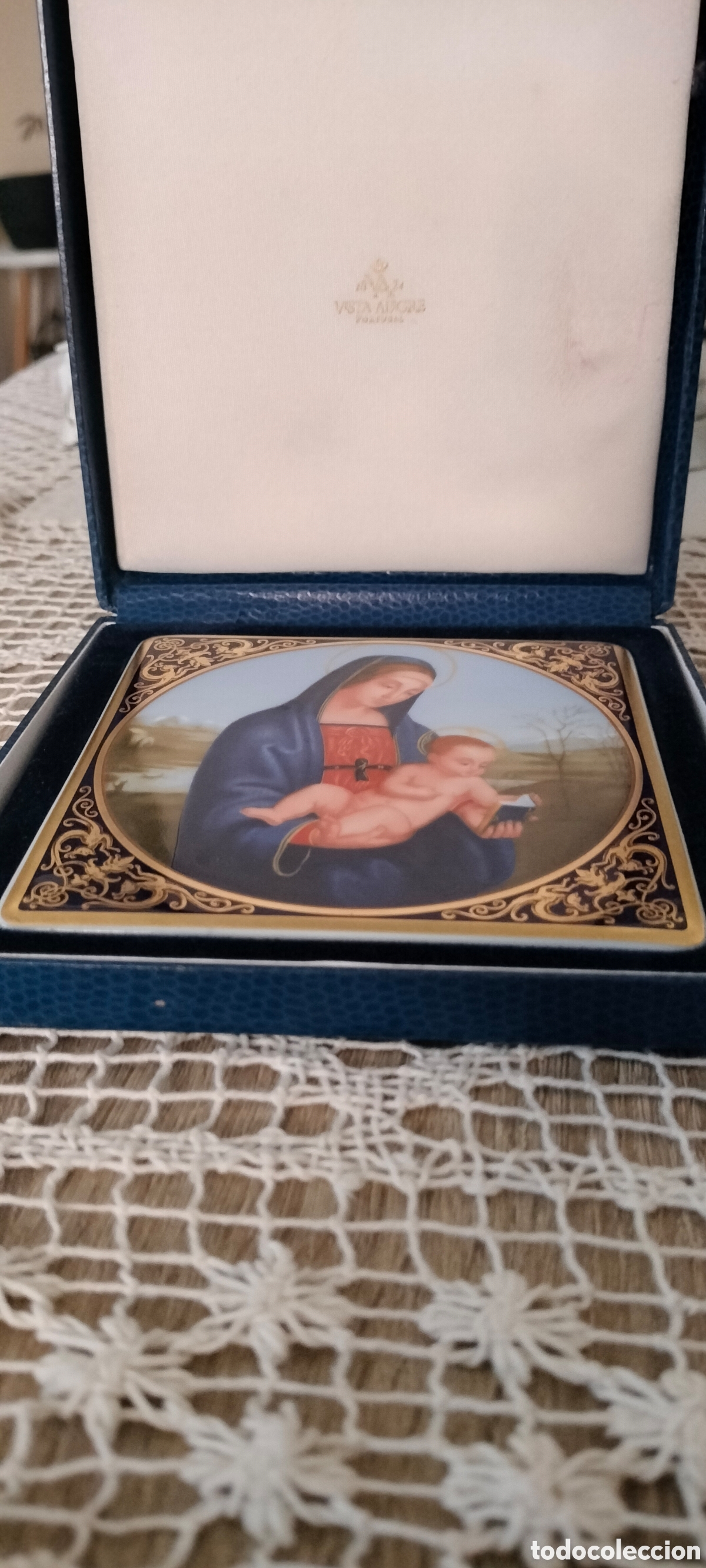 Antig&uuml;edades: Placa decorativa Virgen con el Ni&ntilde;o de Vista Alegre