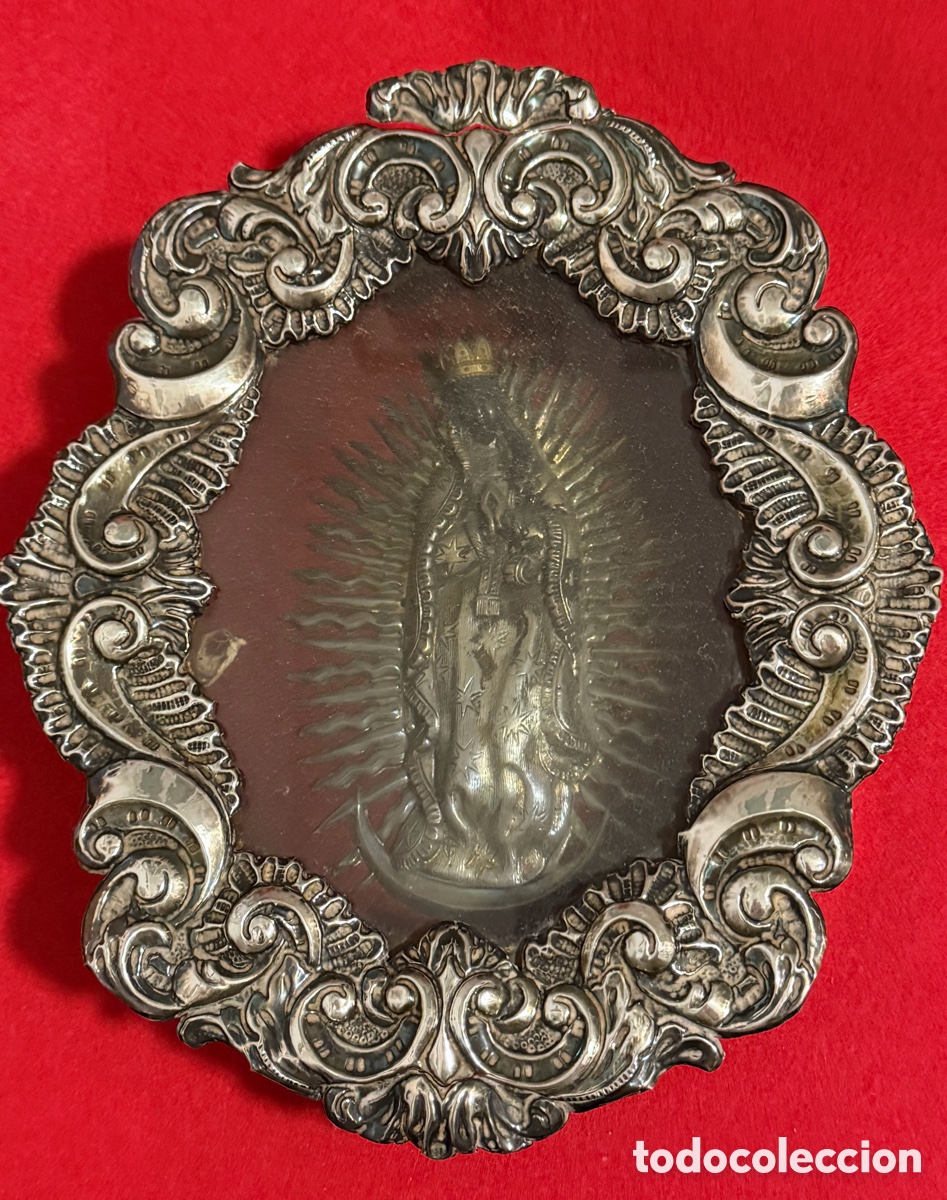Antig&uuml;edades: Antiguo relicario-devocionario, de la virgen Inmaculada, o virgen de Guadalupe. Plata de ley