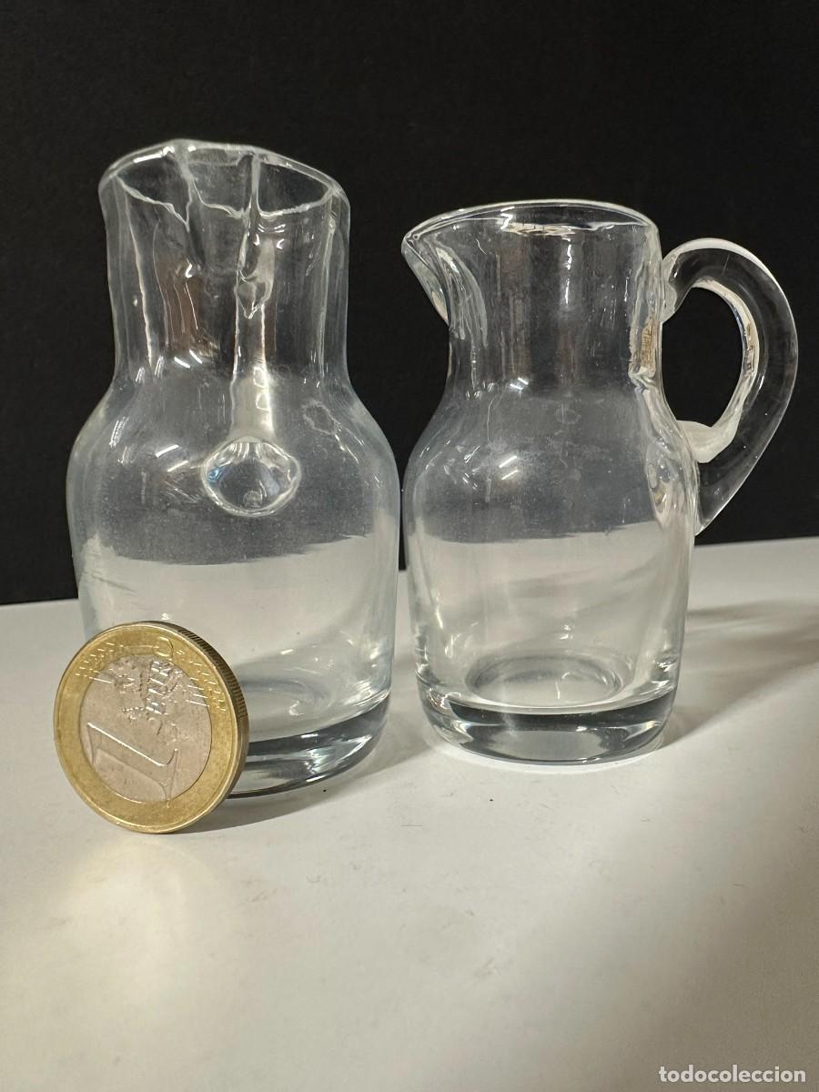 Antig&uuml;edades: Jarras de vidrio para vinajeras de misa - Foto 1