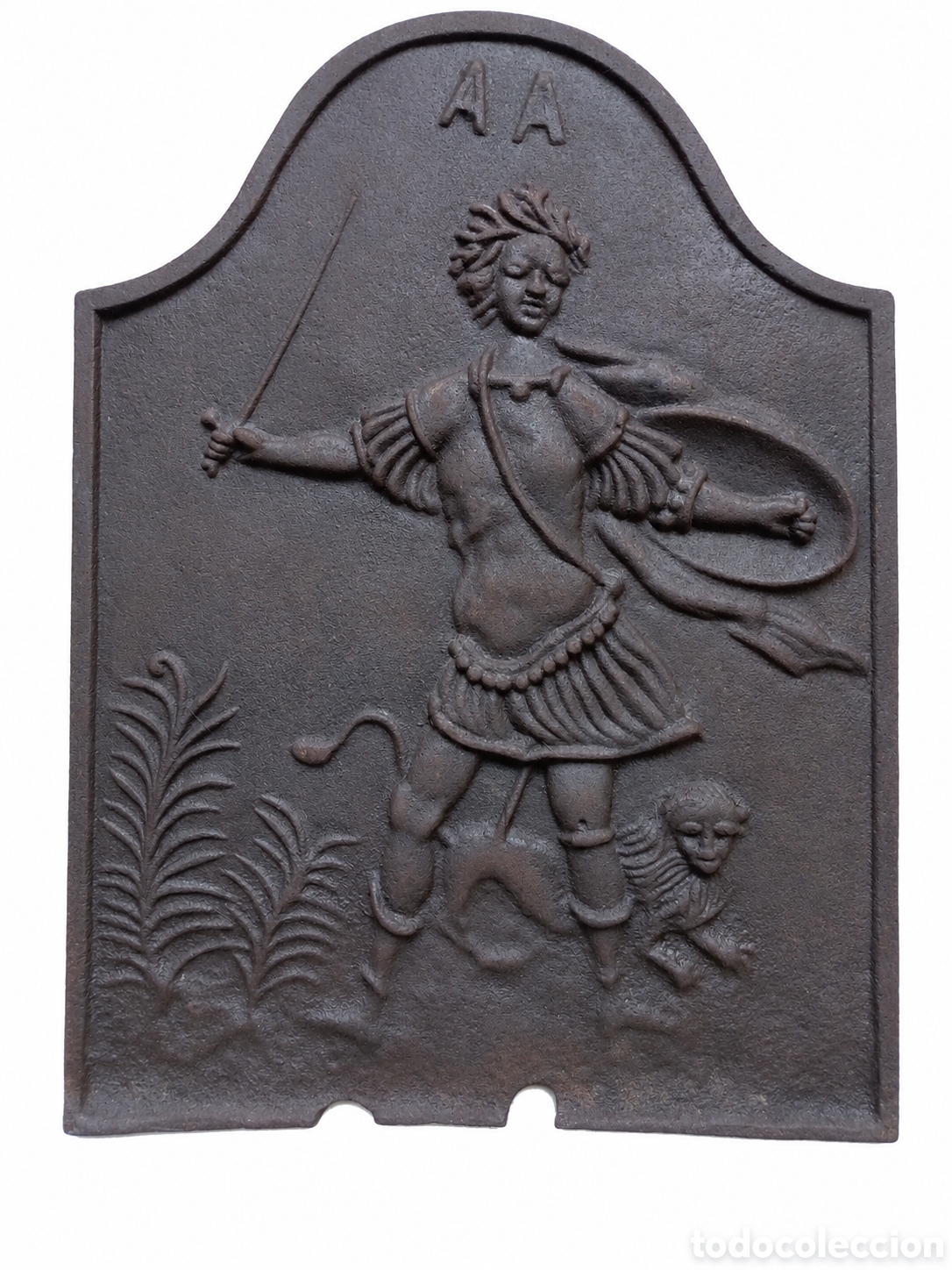 Antig&uuml;edades: Placa de chimenea con relieve