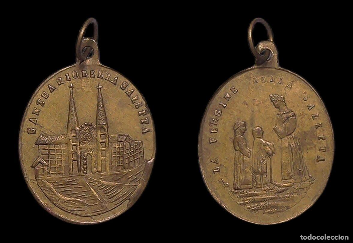 Antiguidades: MEDALLA RELIGIOSA FRANCIA SIGLO XIX VIRGEN DE LA SALETA SANTUARIO LATON