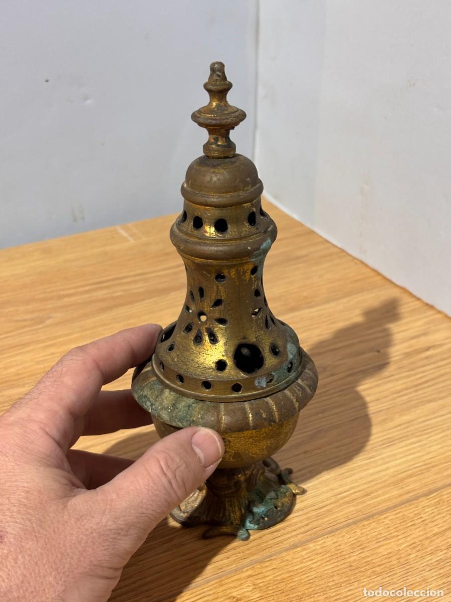 Antig&uuml;edades: Tur&iacute;bulo religioso antiguo de lat&oacute;n 22 cm - Foto 3