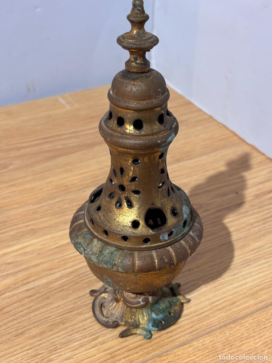 Antig&uuml;edades: Tur&iacute;bulo religioso antiguo de lat&oacute;n 22 cm - Foto 4