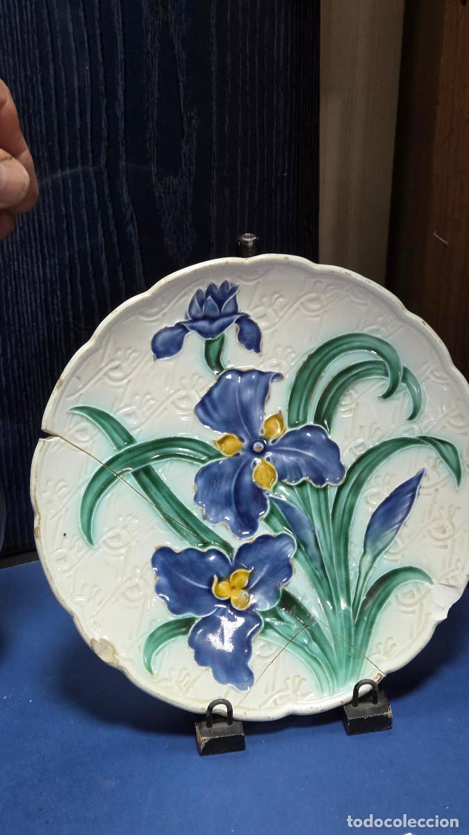 Antig&uuml;edades: plato de porcelana resturado