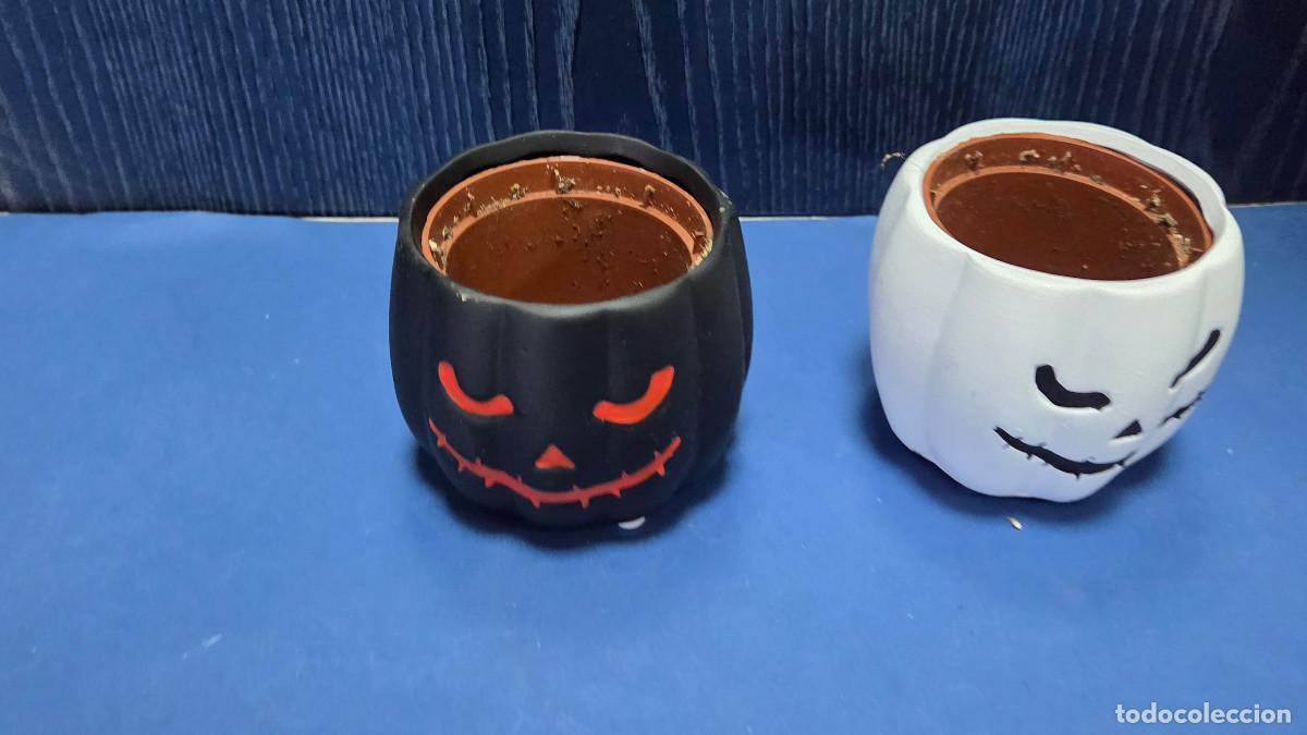 Antig&uuml;edades: 2 macetas pequenas de halloween - Foto 2