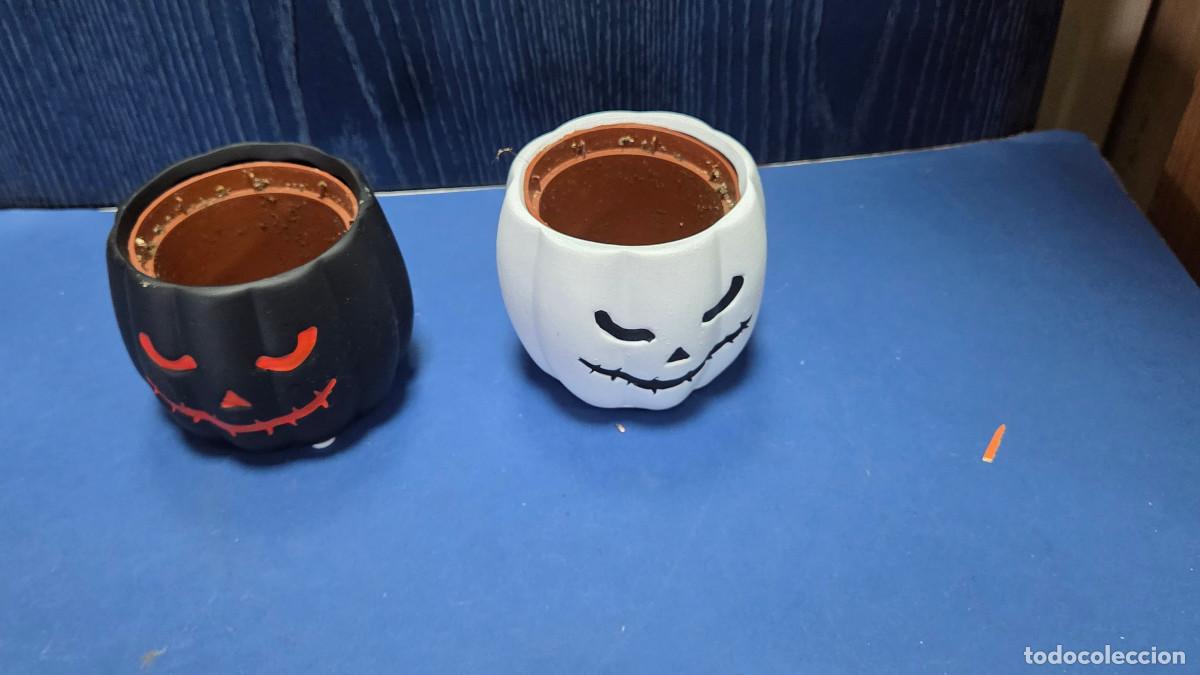 Antig&uuml;edades: 2 macetas pequenas de halloween - Foto 3