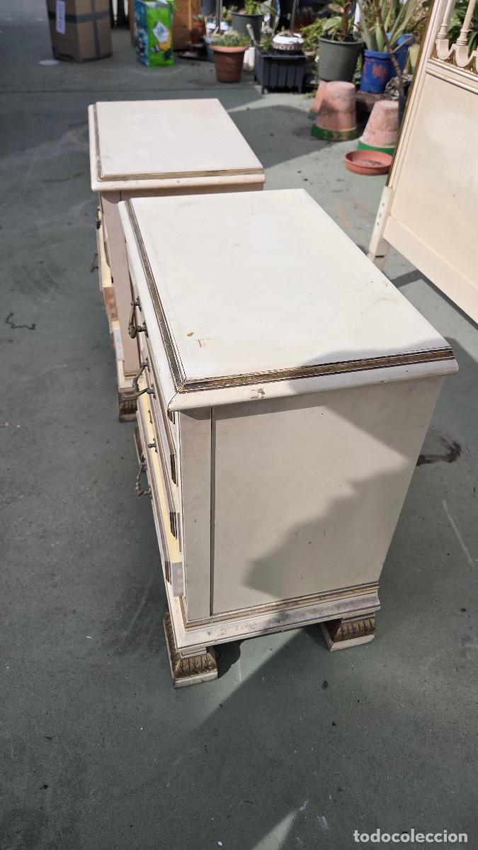Antig&uuml;edades: 2 mesillas de dormitorio antiguas - Foto 3