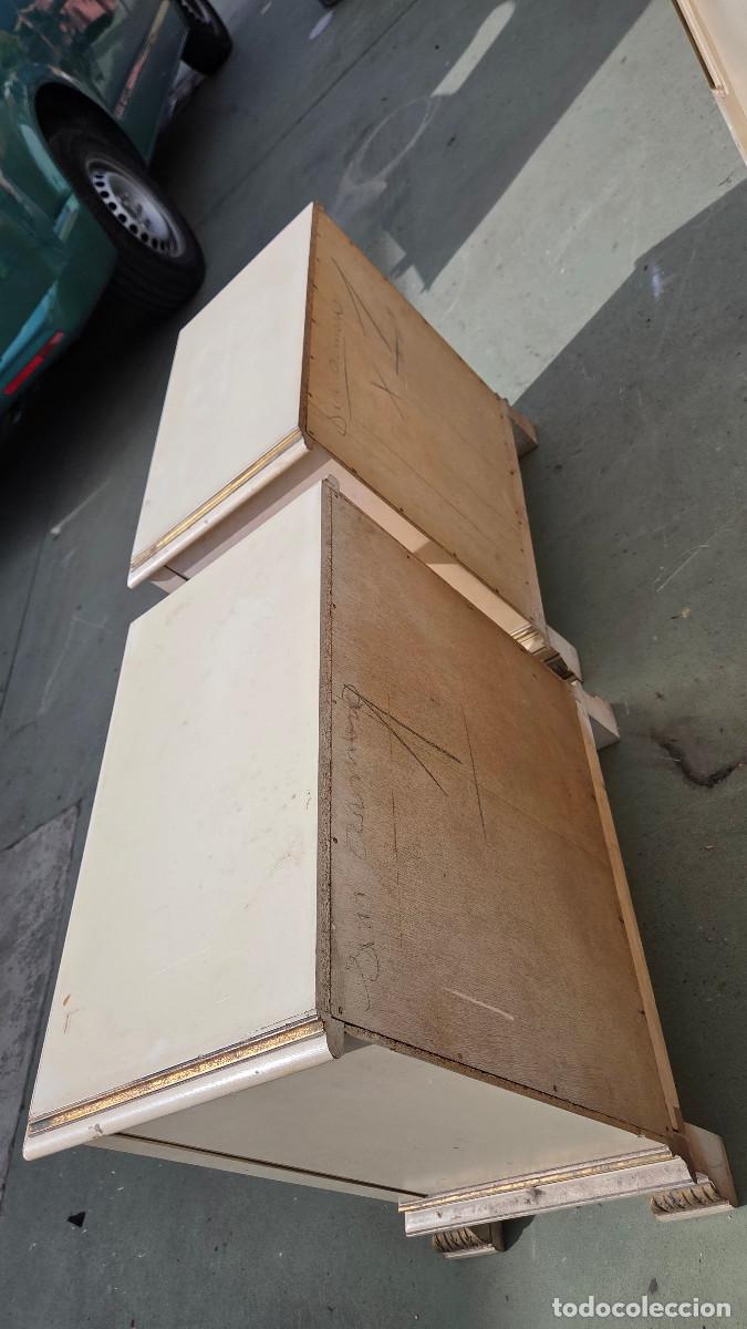 Antig&uuml;edades: 2 mesillas de dormitorio antiguas - Foto 4