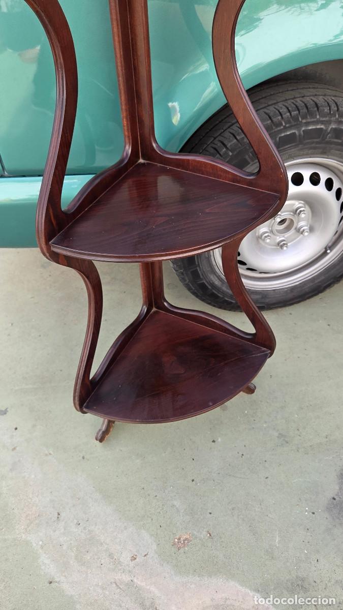 Antig&uuml;edades: esquinera de madera caoba - Foto 4