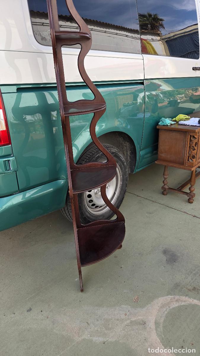 Antig&uuml;edades: esquinera de madera caoba - Foto 6