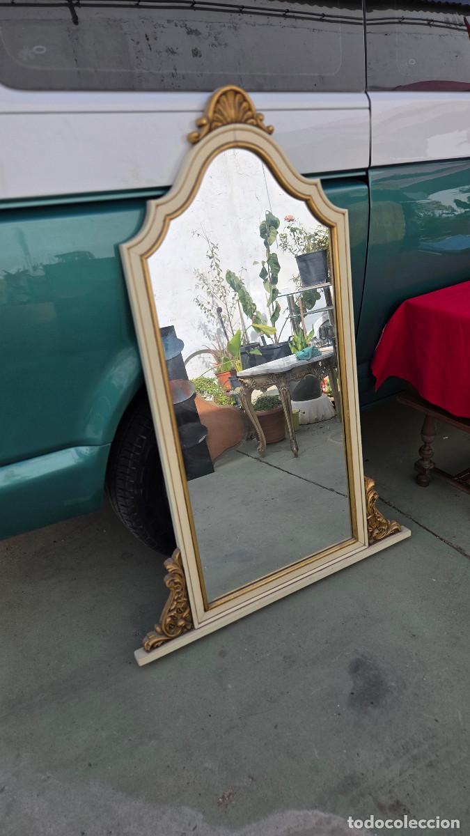 Antig&uuml;edades: espejo antiguo de madera - Foto 1