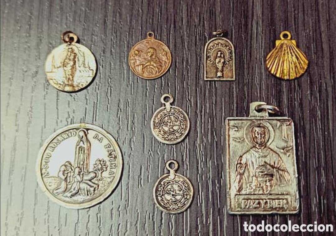 Antig&uuml;edades: Lote 9 Objetos y Material Eclesi&aacute;stico - Foto 8