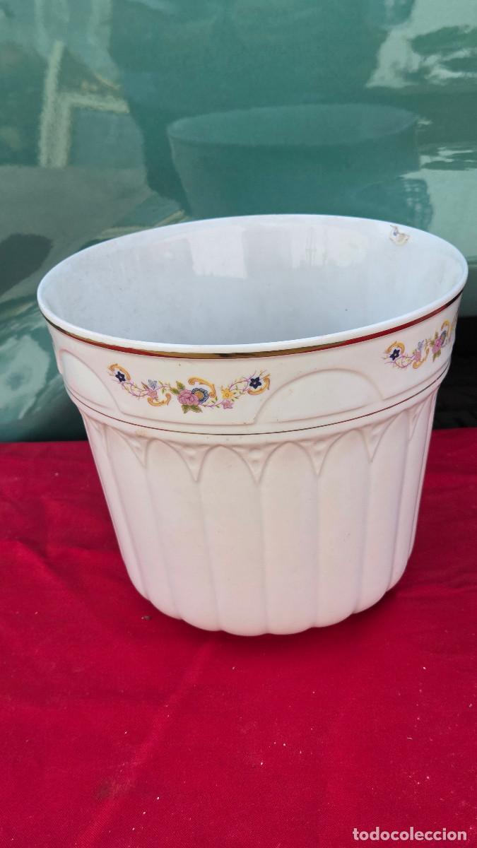 Antiques: maceta de ceramica vintage