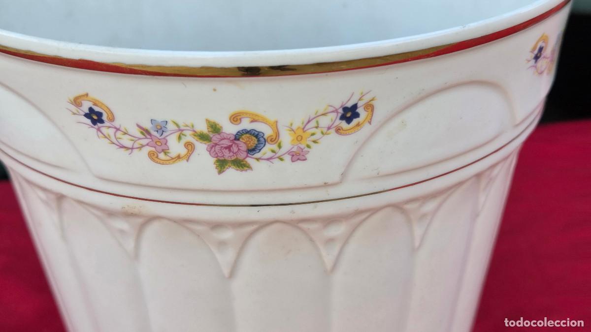 Antig&uuml;edades: maceta de ceramica vintage - Foto 3