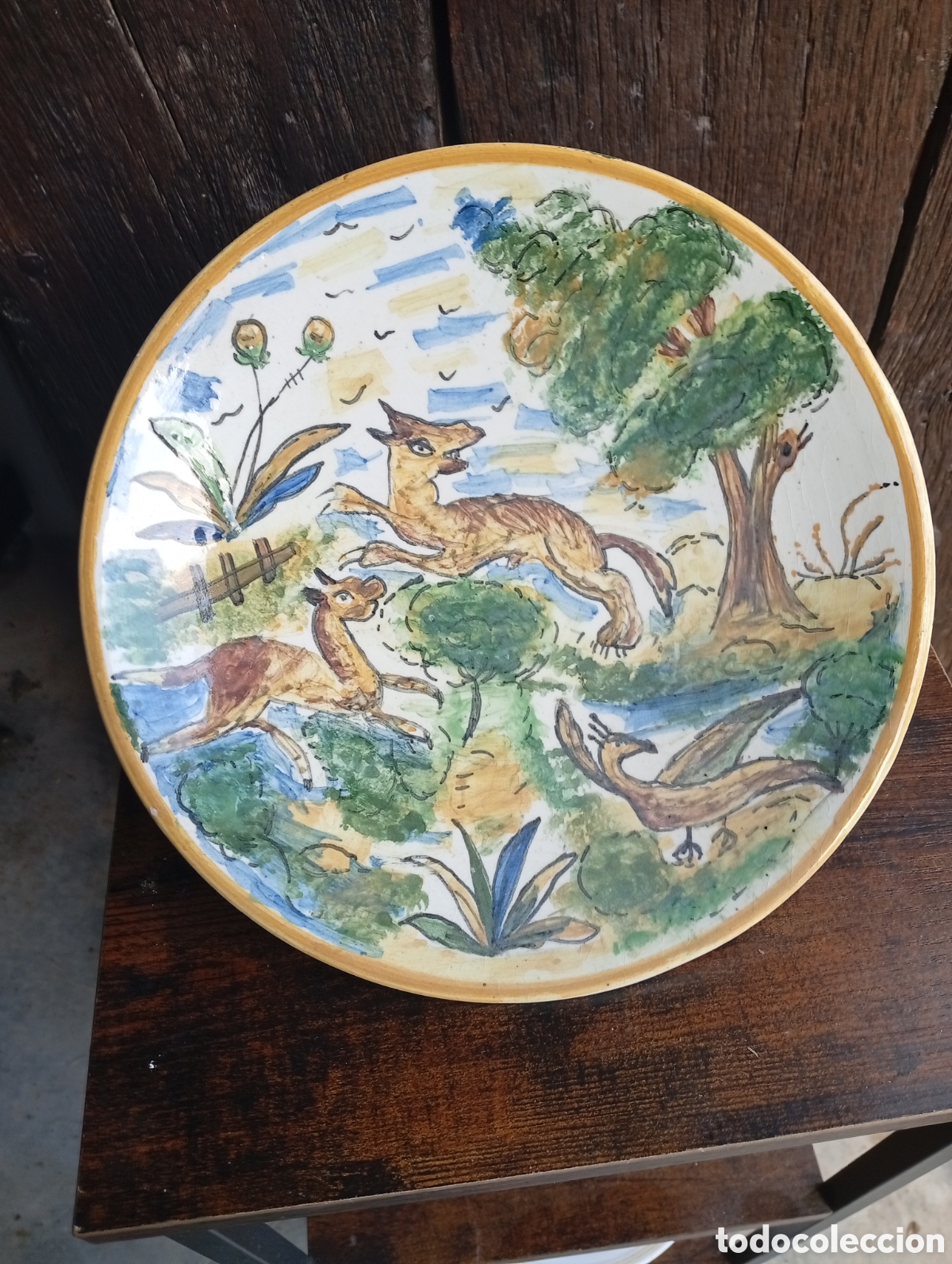 Antig&uuml;edades: Plato decorativo de cer&aacute;mica
