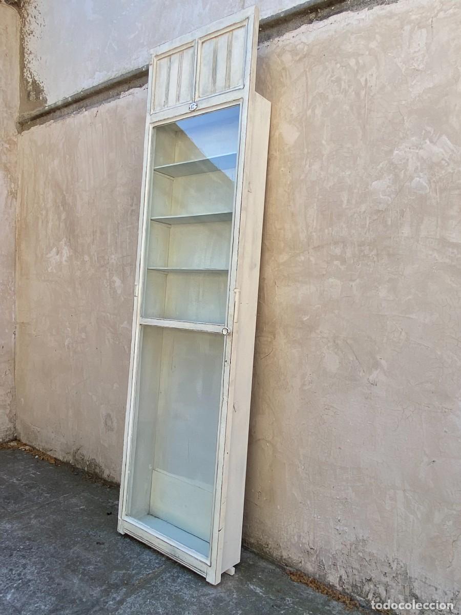Antig&uuml;edades: Vitrina Antigua de Pared - Foto 3