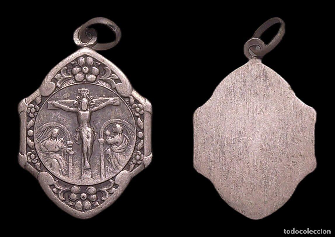 Antig&uuml;edades: MEDALLA RELIGIOSA CRISTO Y LA VIRGEN MARIA Y MARIA MAGDALENA PLATA