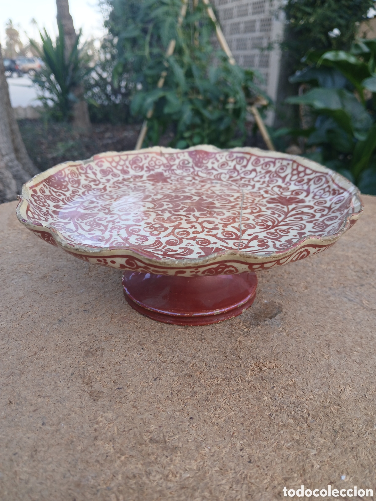 Antig&uuml;edades: ANTIGUA BANDEJA/ CENTRO DE MESA PORCELANA DE REFLEJOS MANISES.