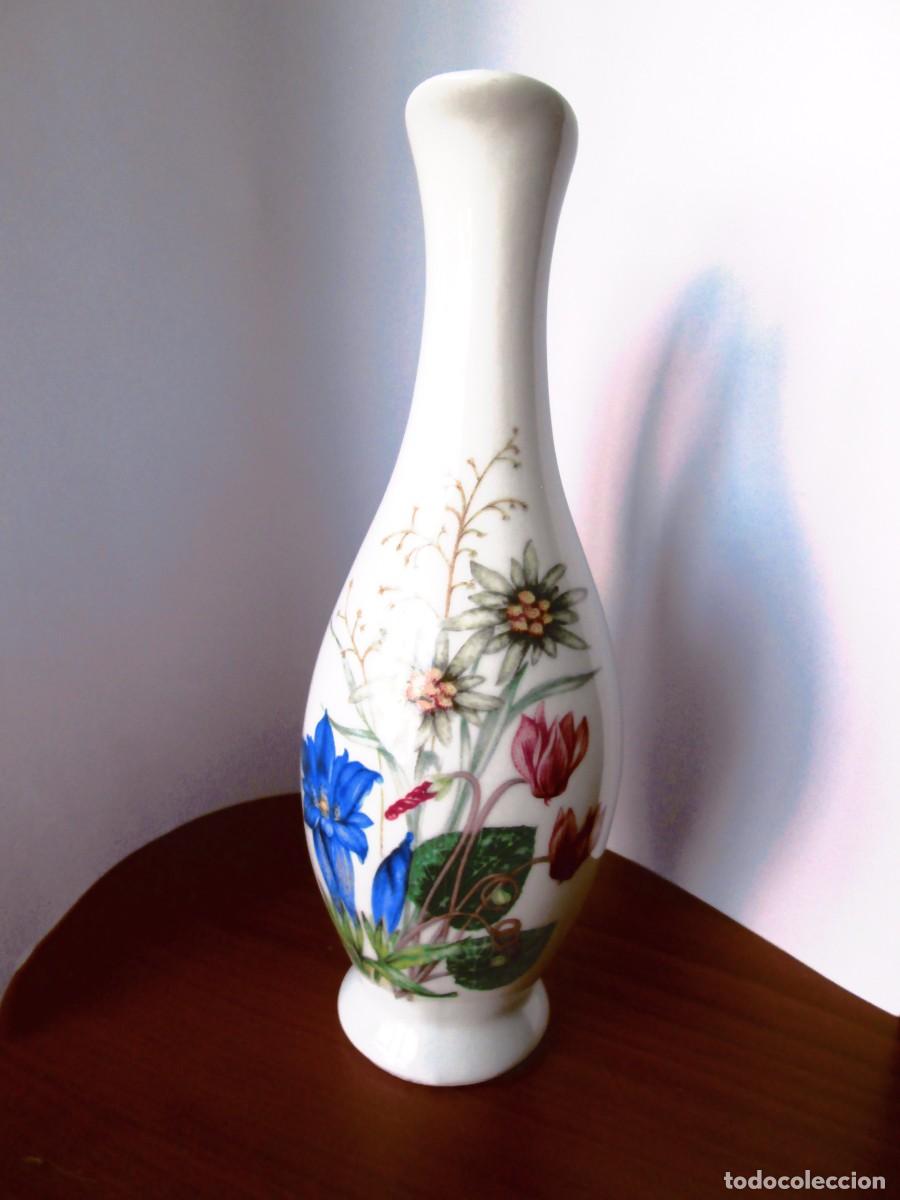 Antig&uuml;edades: JARRA FLORERO CON ASA - ALTENKUNSTADT BAVARIA - 20 CM ALTURA - 8 CM ANCHO