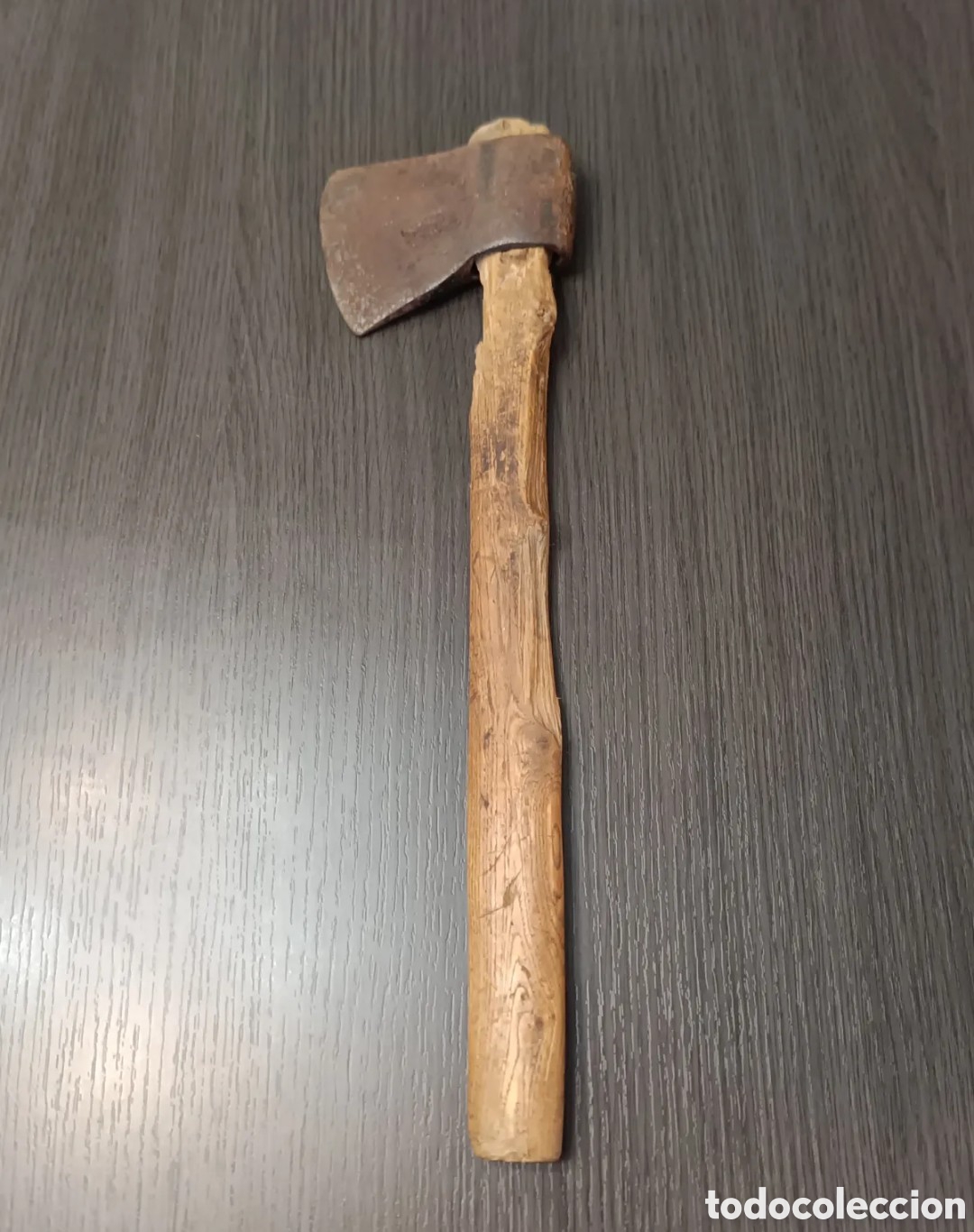 Antig&uuml;edades: Antigua Hacha Artesanal Forja