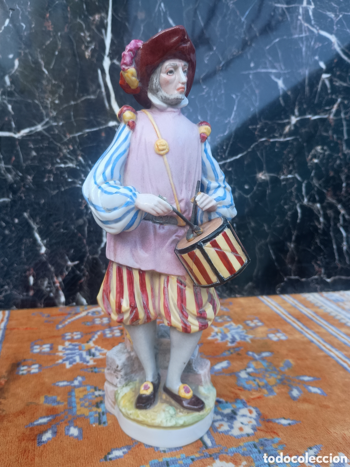 Antig&uuml;edades: Soldado cer&aacute;mica Sureda