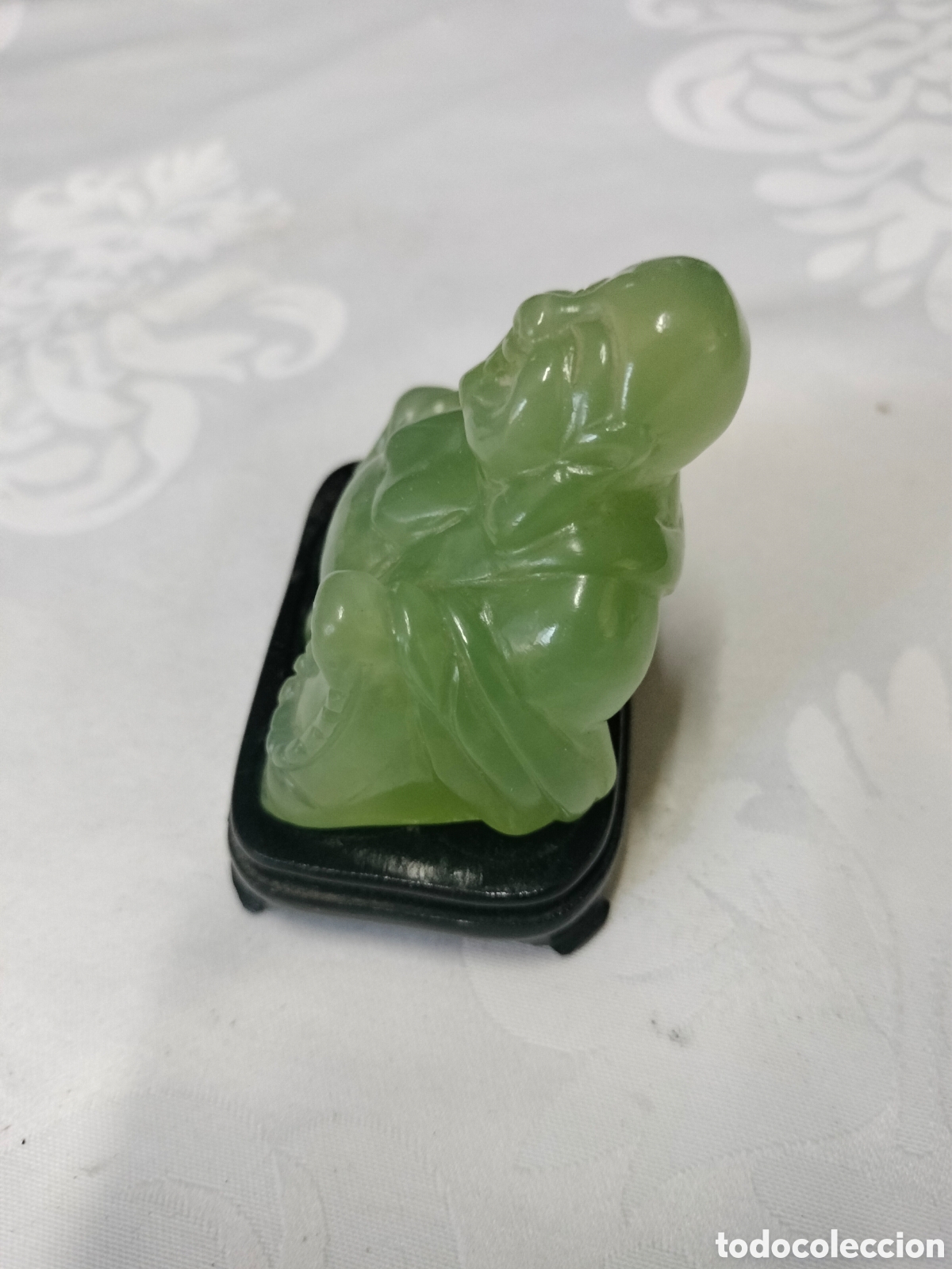 Antig&uuml;edades: Buda de jade en su peana de madera - Foto 4
