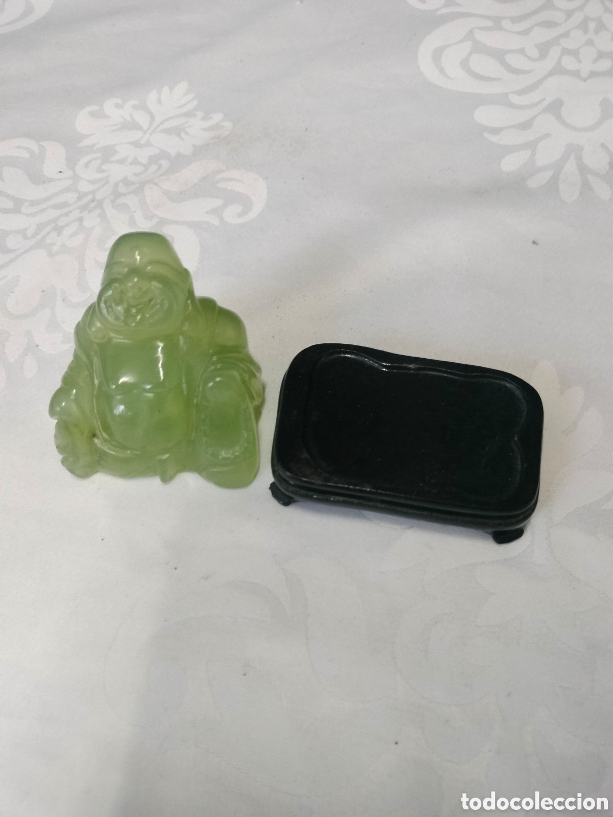 Antig&uuml;edades: Buda de jade en su peana de madera - Foto 5