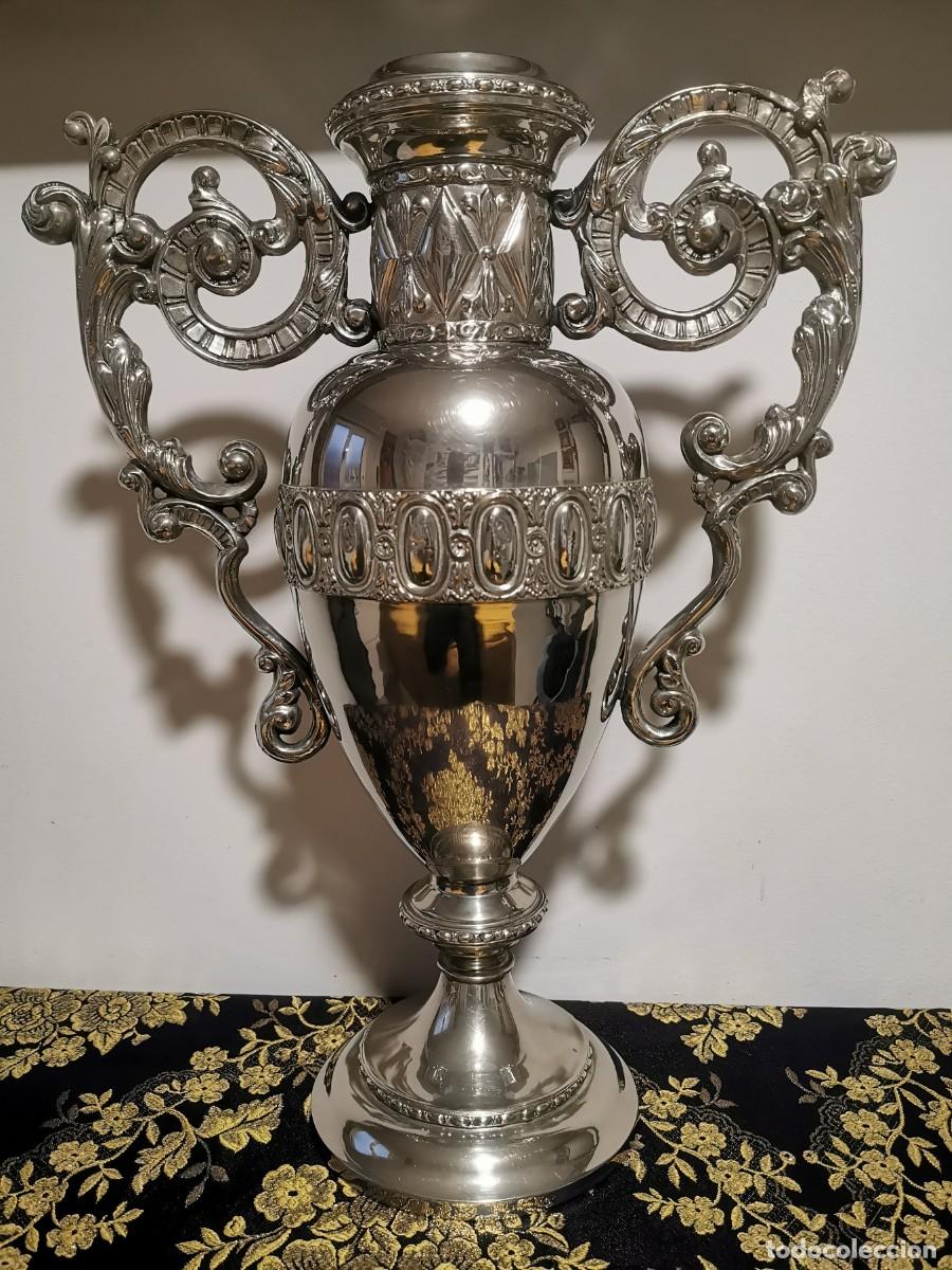 Antig&uuml;edades: Gran &Aacute;nfora o Jarr&oacute;n de Altar 52cm