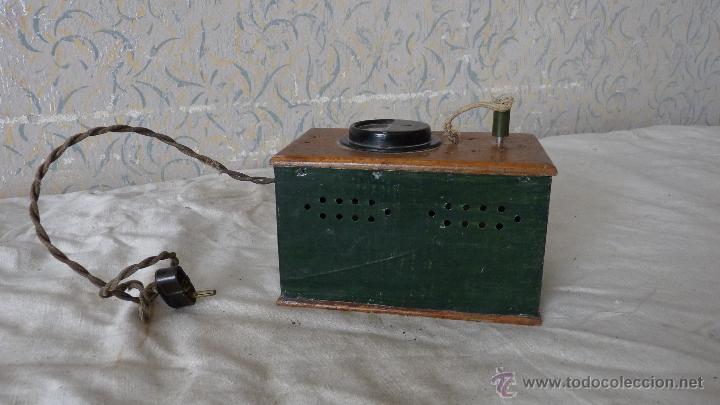 Radios antiguas: VOLTÍMETRO EN MADERA Y CHAPA VERDE. - Foto 9 - 49973830
