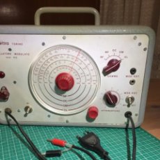 Radios antiguas: GENERADOR MODULADOR ELECTRA TORINO FUNCIONA BASTANTE BIEN)